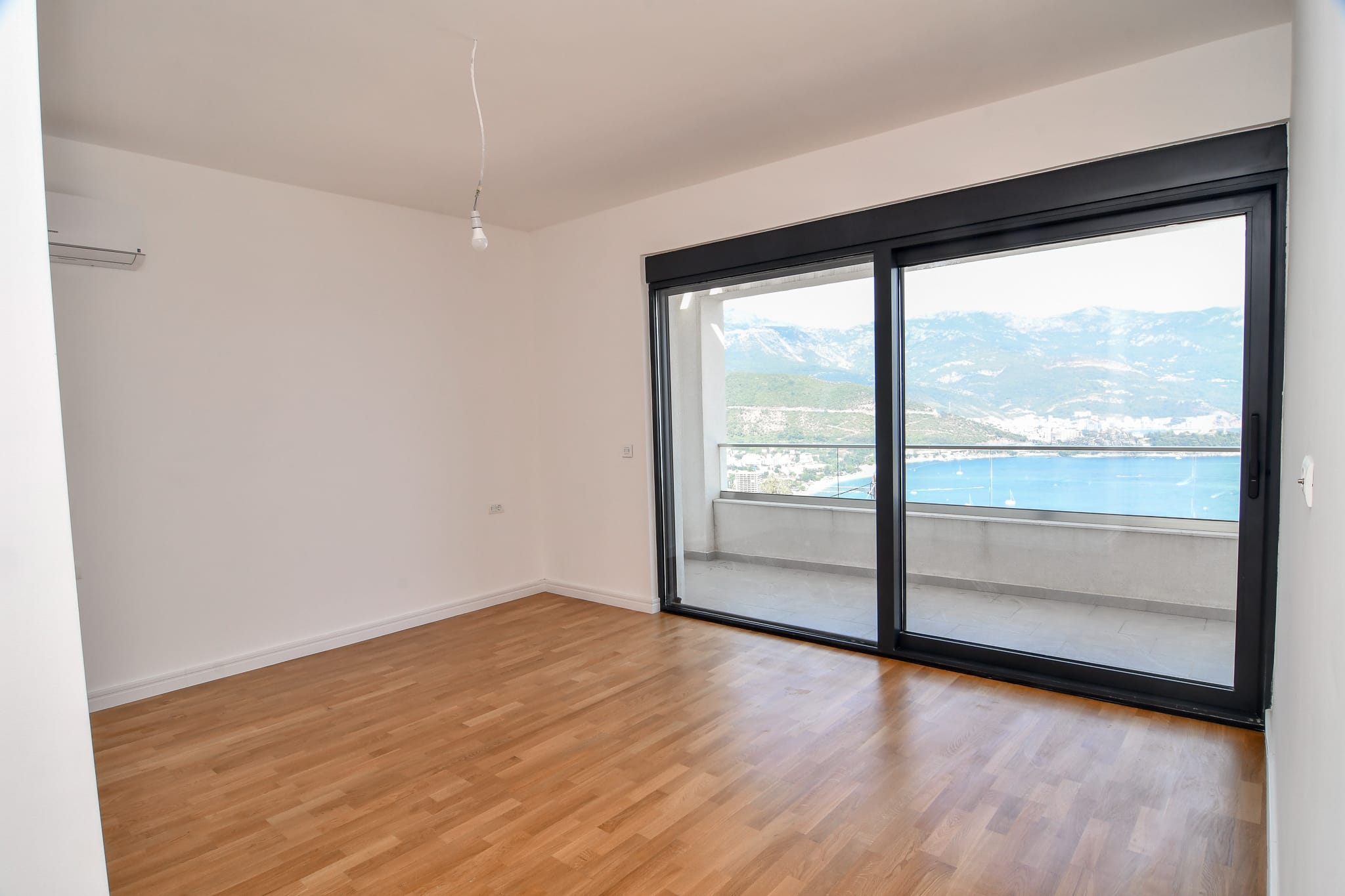 Image of Villa - 3 Bedrooms - 3 Bathrooms for Sale in Budva-Budva-Montenegro, Image 3